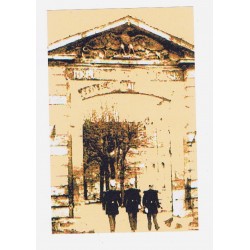 Décor : Porte de l'ancienne Ecole de Saint-Cyr - Yvelines